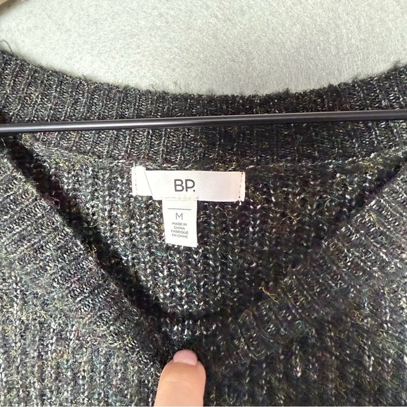 BP. Brand Womens Acrylic Knit Crew Neck Sweater Green Shimmer size M - Picture 5 of 9